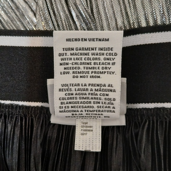 Ava & Viv Silver Metallic Midi Accordion Pleated Skirt - Picture 9 of 9